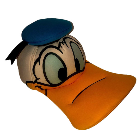 𝅺vtg 90s Disney Parks Donald Duck 3D Hat Sz Adult OS Excellent Condition - Picture 1 of 5
